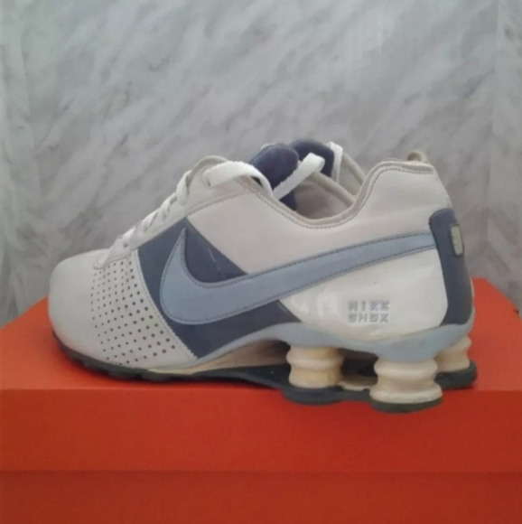 Nike Shox NZ Women's Athletic Running Shoes White gray 317549-141 Size 8 R4 - Picture 3 of 7